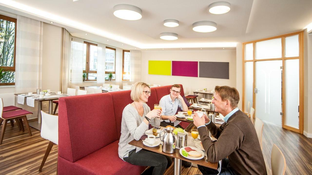 Hotel Hollmann Halle  Εξωτερικό φωτογραφία